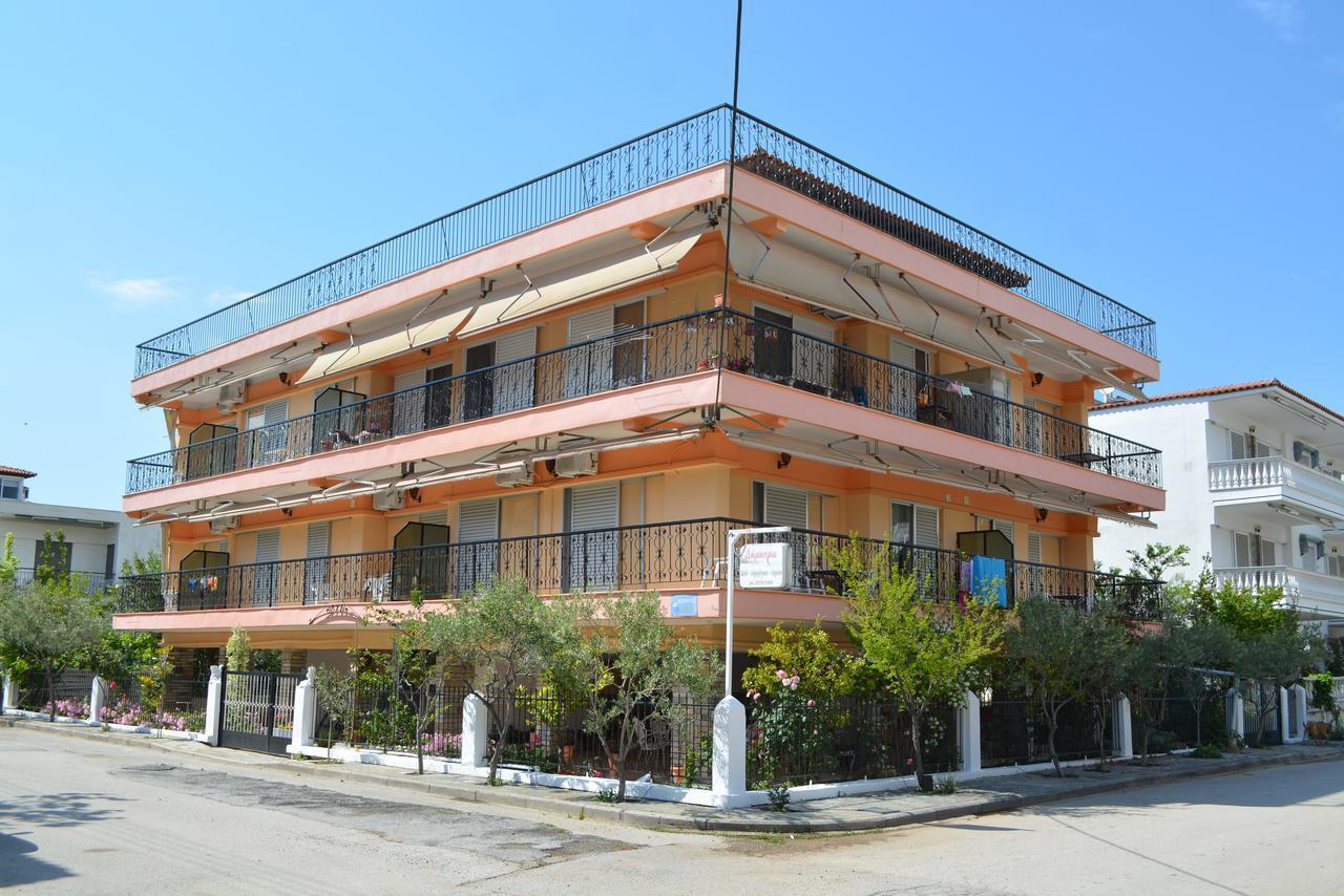 Apartments Dimitra Paralia Dionysiou Dış mekan fotoğraf